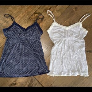 Bundle of 2 AE tanks.